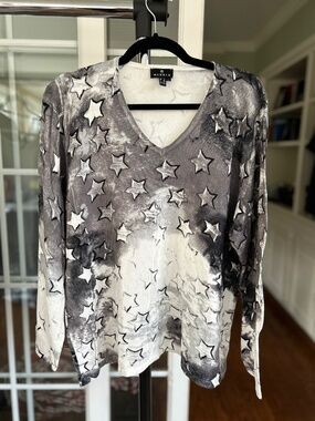 EUC Marble Fashions White Black Gray Star Ombre Sweater V Neck SZ XXL